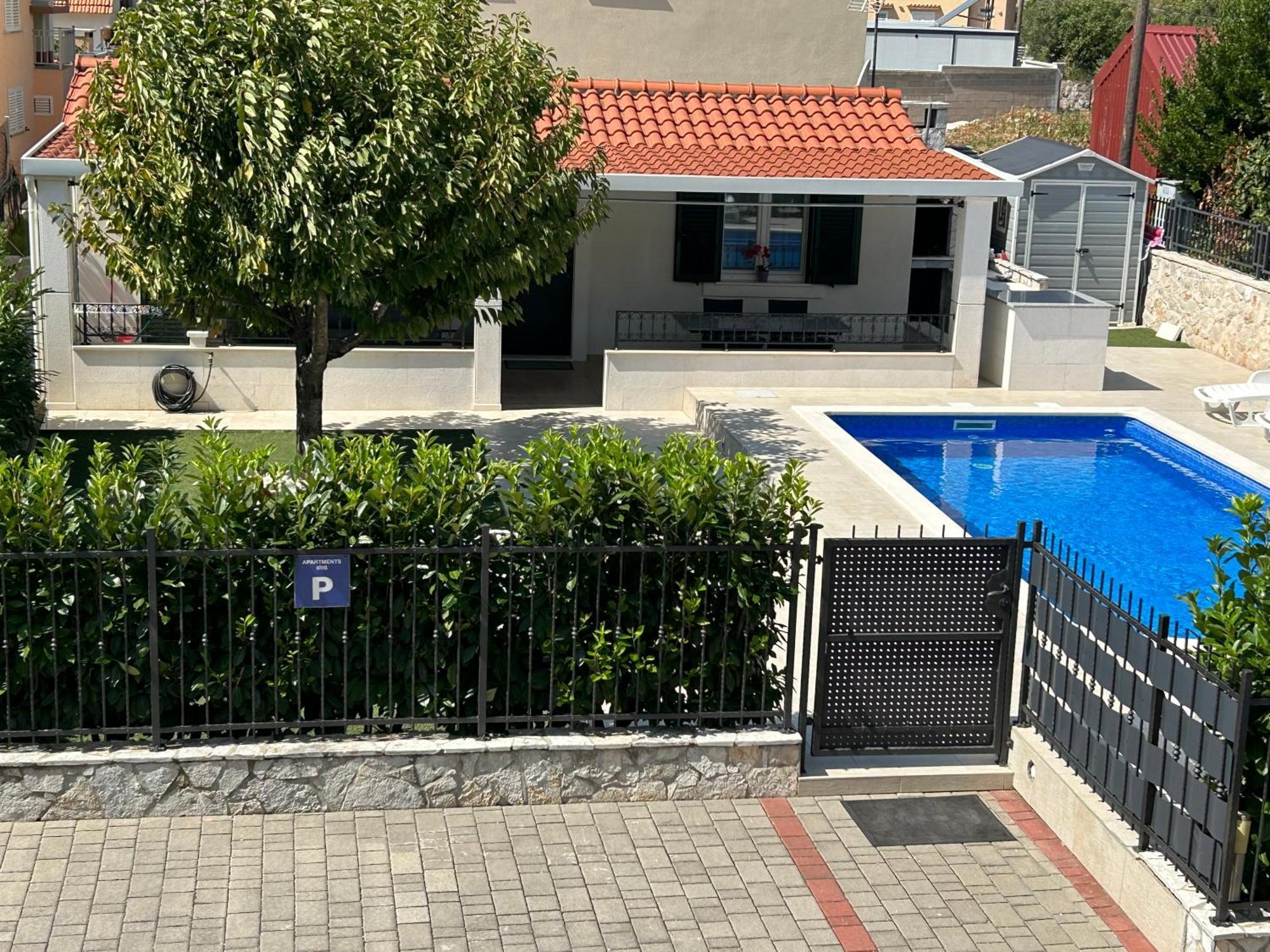 Apartments Iris Marina Εξωτερικό φωτογραφία